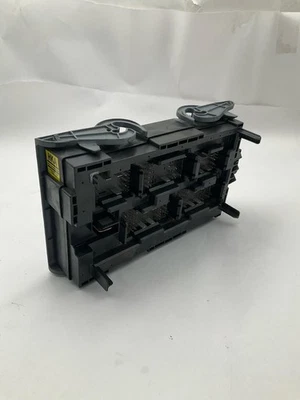 2007-2009 Chevrolet Suburban 1500 Engine Fuse Box OEM Assembly With Warranty Foto 1 de 4