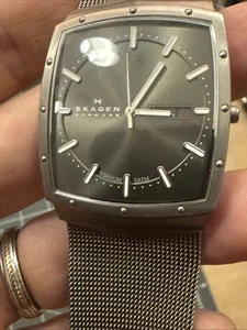 Big Skagen 396LTTM Titanium Black Mesh Band Men's Quartz Day Date Watch Denmark - Picture 1 of 14