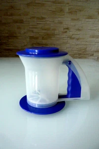 Tupperware Backen Rucki-Zucki Blau/Weiß Mehl- Puderzuckersieb neu - Bild 1 von 6