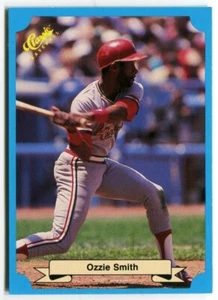 1988 Classic Blue #210 Ozzie Smith St. Louis Cardinals - Picture 1 of 2