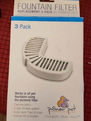 Paquete de 3 filtros de agua para fuente de gotas de lluvia Pioneer Pet Foto 1 de 1