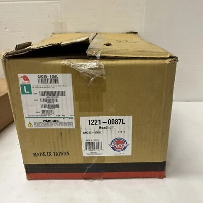 Headlight fits Chevy Trailblazer 03-09 (GM235-B001L) - Image 1 of 4