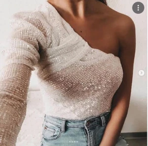 Zara White Off Sequin One shoulder top BNWT Size M 💕 ref. 7780/300 - Picture 1 of 5