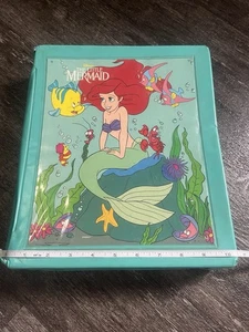 Disney Ariel Sirenita Vintage Muñeca Estuche de Transporte Juguete Años 90 - Imagen 1 de 13