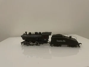HO Tyco Mantura Sante Fe 0 4 0 Steam Locomotive With Tender Diecast & Plastic - Picture 1 of 7
