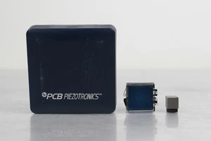 PCB Piezotronics T333B40 matriz modal, cizalla cerámica ICP® accel, 500 mV/g - Imagen 1 de 2