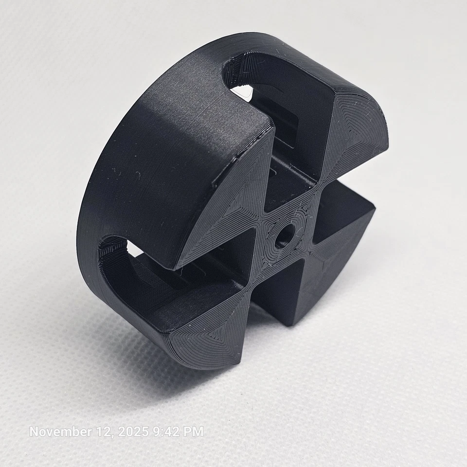 Hub For Ground Blind - Image 1 of 4