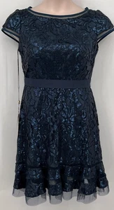 Tadashi Shoji verziertes Fit & Flare Kleid Größe 10P dunkelblau Pailletten gefüttert - Bild 1 von 17
