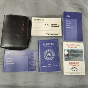 Toyota Camry 2003 manual para dueño folleto de garantía estuche de cuero fabricante de equipos originales - Imagen 1 de 8