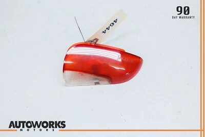 Лампа подсветки передней правой двери 98-03 Jaguar XJR XJ8 VDP X308 LJA5370AA от оригинального производителя - Изображение 1 из 4