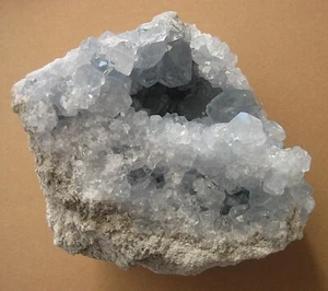 Celestin azul 10 cm nivel cristal NATURALEZA minerales etapa de Madagascar 660 g - Imagen 1 de 7