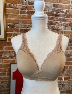 Nearly Nude Beige Seamless Lace Trim Wirefree Bra New Molded Demi up - Picture 1 of 6