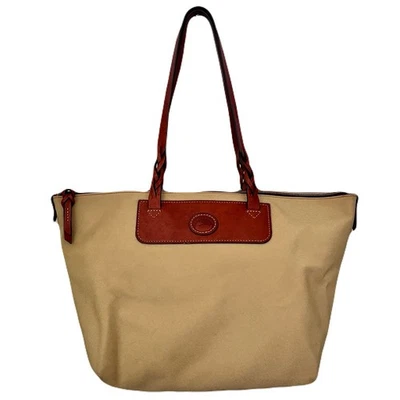 Bolso Shopper Dooney & Bourke Beige Nylon Foto 1 de 4