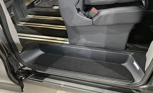 Teppiche Einstieg Trittstufen passend für VW T7 New Transporter Caravelle 3 tlg - Bild 1 von 4