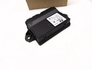 New Genuine Hyundai Santa Fe 2018-2020 Power Tailgate Control Unit ECU  - Picture 1 of 6