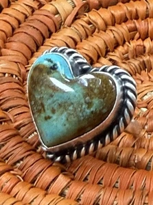 Navajo Native ๐บ๐ธ Handmade Kingman Heart Turquoise Adjustable Ring-Johnny Dixon - Picture 1 of 11