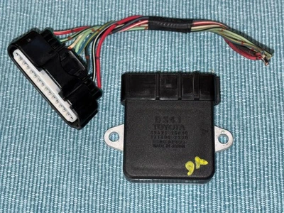 94-97 Toyota Tercel Paseo 1.5L 5EFE Encendedor Control 89621-16040 Japón Foto 1 de 4