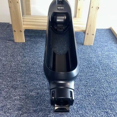 Bosch Flexxo Gen2 Serie 4 Cordless Upright Vacuum Cleaner Body Housing Part 23V - Image 1 of 4