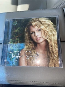 Taylor Swift: Debut Self Titled (CD, 2006) Original Uncensored Lyrics 🔥 - Picture 1 of 3