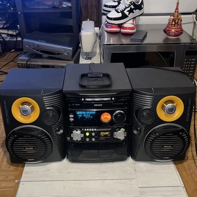 Philips FW-C555 Black Dual Cassette Deck 3 CD Changer Speakers (WORKS) - Image 1 of 4