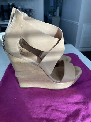 Cuñas de bloque de madera de cuero Diane Von Furstenberg, tostado talla 7,5 M Foto 1 de 4