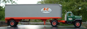 R - C MOTOR LINES B MACK TRACTOR TRAILER 14 INCHES LONG BIG RIG - FIRST GEAR - Picture 1 of 1