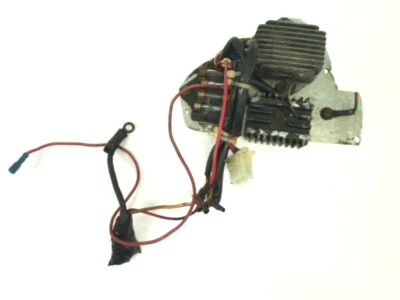 regolatore per SUZUKI GS 1000 1978 usato 169796 Foto 1 de 4