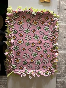 Floral Tie Blanket  - Picture 1 of 3