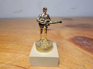SELTEN 2004 Hawthorne Village ""ELVIS STATUE"" ELVIS PRESLEY KING OF ROCK 'N' ROLL - Bild 1 von 7
