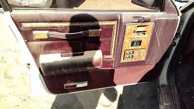 Отделочная панель левой передней внутренней двери 1989 Buick Century только оригинальная красная - Изображение 1 из 4