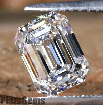 5 Ct Emerald Cut Lab Grown Diamond VVS1-D IGL Certified CVD Loose Gem 5ARV - Image 1 of 4