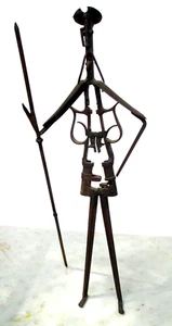 alte Don Quijote Statue Metall Skulptur Gladiator seltene Waffenteile schön SIGNIERT Kunst - Bild 1 von 11