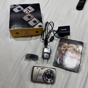 Kodak EasyShare M550 12.0MP Compact Digital Camera Beige Tested *Read* photo - Picture 1 of 8