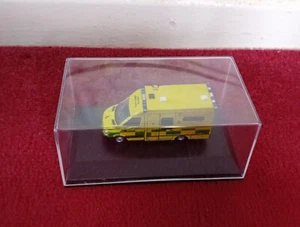 1/76 Oxford Diecast Ambulance London - Foto 1 di 7