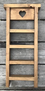 Primitive Wooden Trinket Knick-knack Display Shelf Wall Mount Heart Cut Out Art - Picture 1 of 7