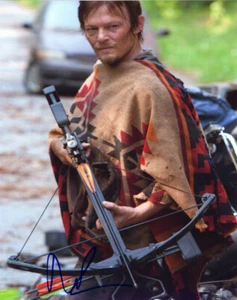 Walking Dead / Boondock Saints Star Norman Reedus Signed Photo JSA Authenticated - Picture 1 of 3