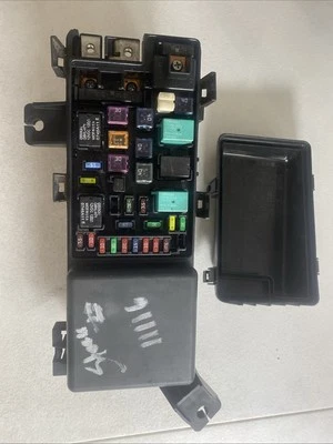 2008 2009 2010 HONDA ODYSSEY ENGINE FUSE BOX RELAY JUNCTION OEM - Imagen 1 de 4