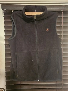Ariat Weste Herren Medium schwarz Fleece durchgehender Reißverschluss Stehkragen weich mit Taschen Western - Bild 1 von 9