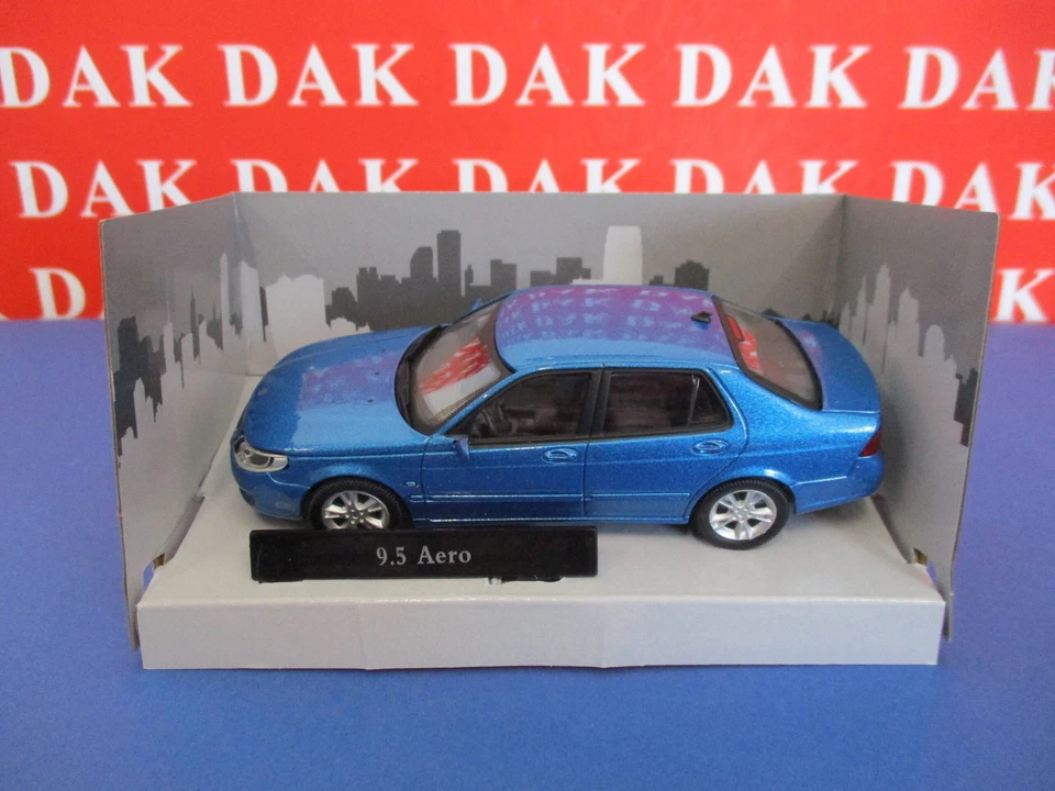 Die cast 1/43 Modellino Auto Saab 9-5 Aero Blue Met. 1998 by Cararama - Immagine 1 di 4
