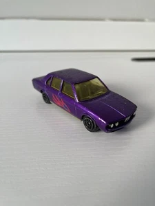 Dinky Toys - BMW 530 - No 1404 - 1/43 07.80 - Picture 1 of 4