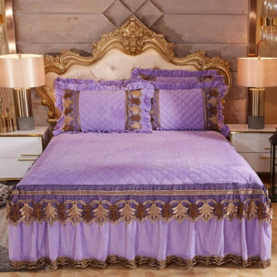 Colcha de terciopelo con bordados de encaje de lujo king queen acolchada falda de cama de algodón gruesa Foto 1 de 4