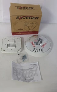 COOPER WHEELOCK EXCEDER BOCINA/ESTROBOSCÓPICA 127464 TECHO BLANCO - Imagen 1 de 11