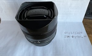 Fujinon XF 35mm F/1.4 Lens / W Squarehood