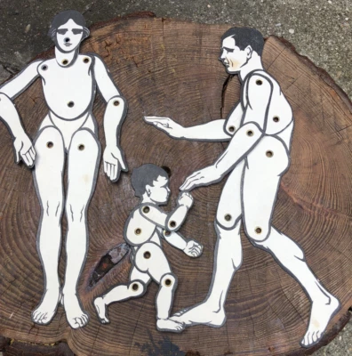 Vintage Set 30er Jahre Saulmac Künstlerkarte Silhouette Legenfiguren bewegliche Gelenke - Bild 1 von 4