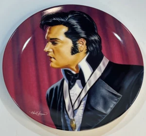 Elvis Presley Bradford Wechselteller "Outstanding Young Man" Neu im Karton - Bild 1 von 4