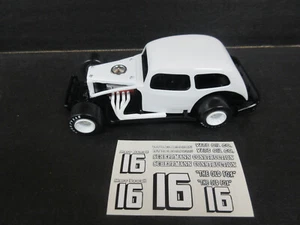 Kit de donantes fundidos a presión 16 Marv Dewall o ""The Old Fox"" Modified Coach escala 1/25 - Imagen 1 de 8