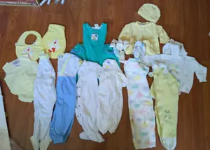 Lotto abbigliamento bambino vintage 0-12M 24M genere neutro traversine pagliaccetti cappello maglione 23pz - Foto 1 di 24