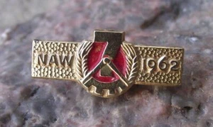 1962 NAW Nationale Aufbauwerk DDR German National Front Compass Hammer Pin Badge - Picture 1 of 4