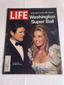 1971 June 11 LIFE Magazine, Washington Super Ball (MH116) 2 - Bild 1 von 3