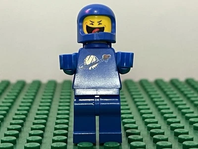 LEGO Movie 2 Benny Big Eyes Cheerful tlm185 Minifigure Space - Image 1 of 4
